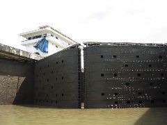 Miraflores Locks-open sesame 1
