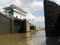 Miraflores Locks-open sesame 5