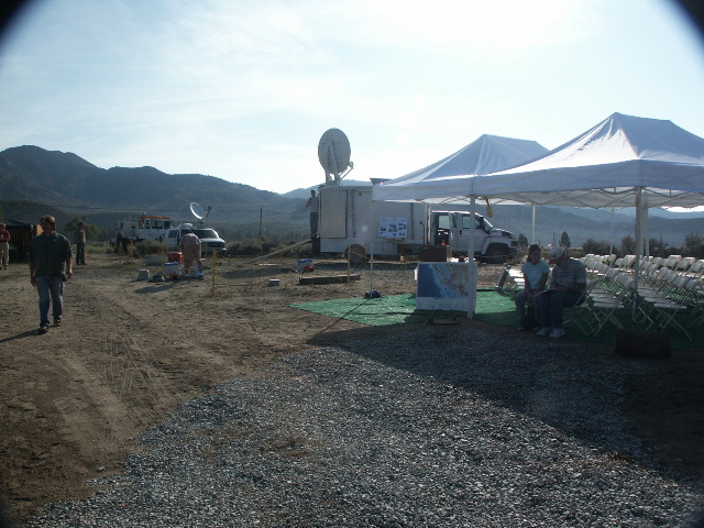 8/19/04 Demo waiting