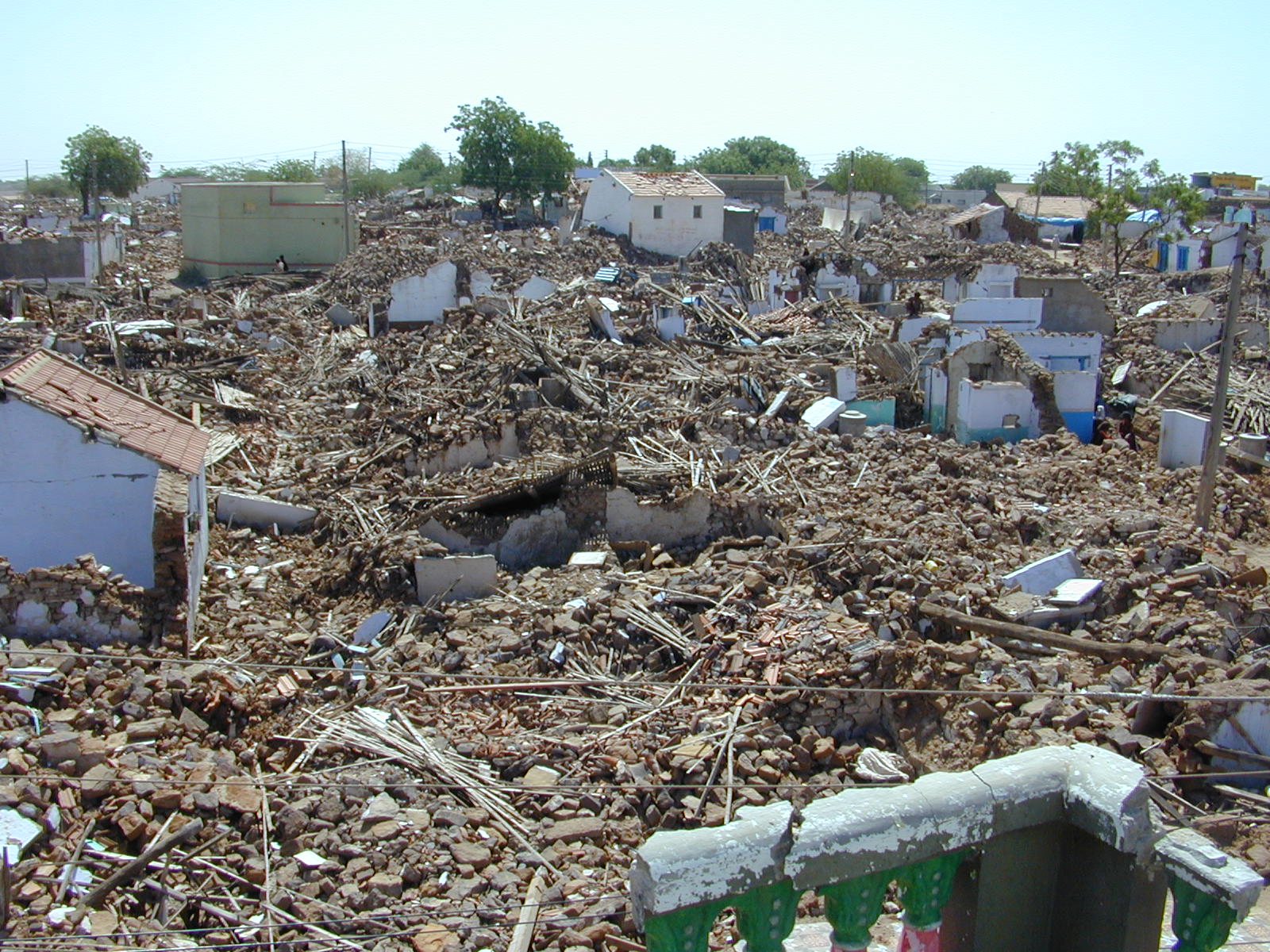 Damage from the M7.7 Bhuj, India earthquake.